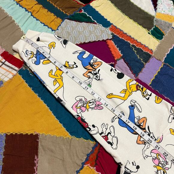 Vintage Disney Mickey Goofy Donald Duck Minnie AOP Crewneck Large - Picture 5 of 5